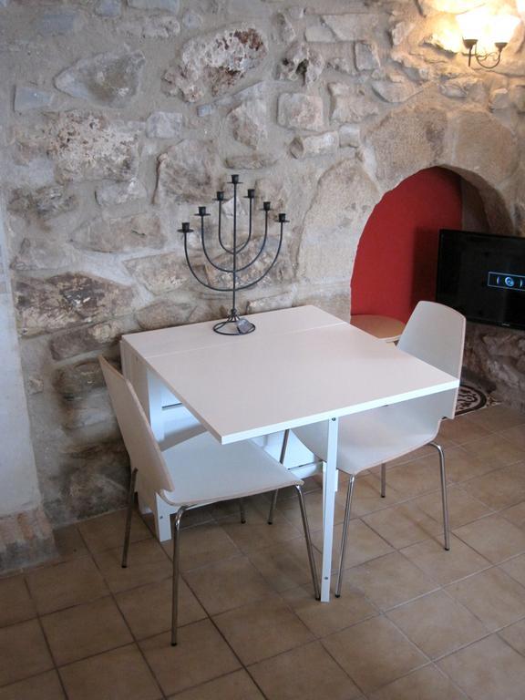 La Casina De Piedra Encanto - Parte Antigua De Caces 部屋 写真